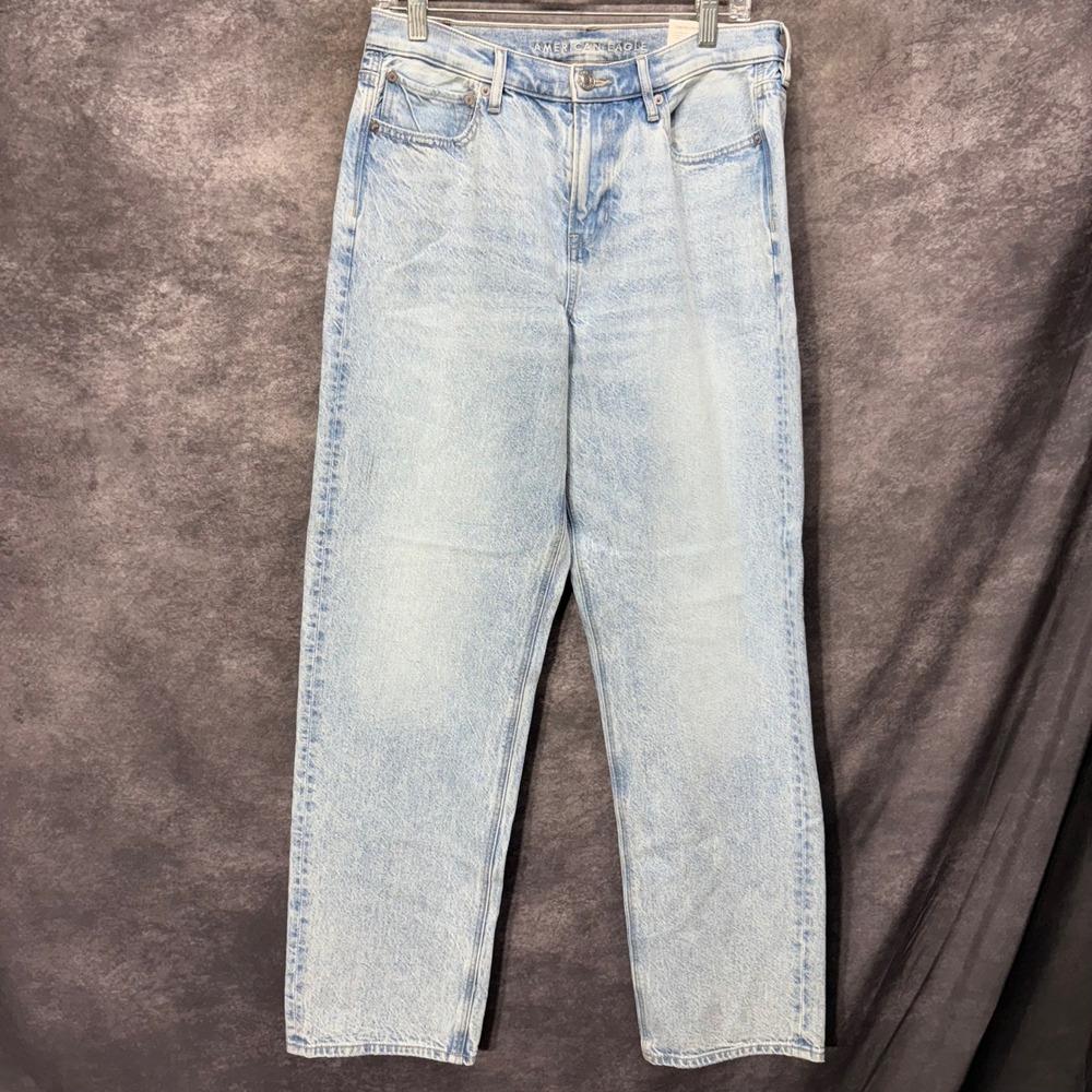 American Eagle 90s Straight Leg Jeans Size 10 Light Wash High Rise Retro NWT